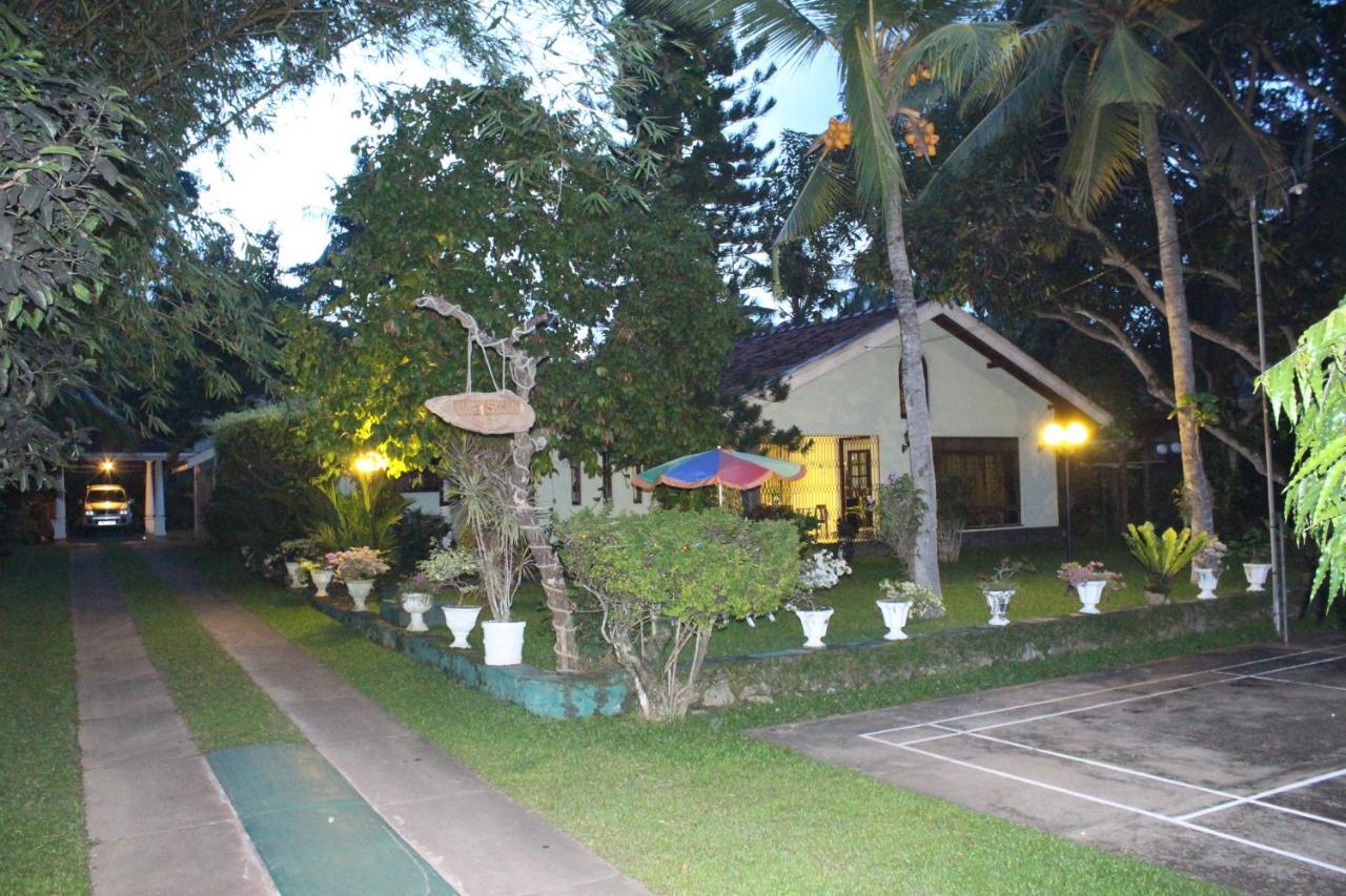 Villa Shade Negombo Exterior photo